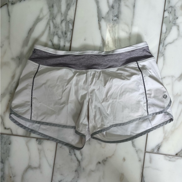 Lululemon athletica shorts - Picture 1 of 3